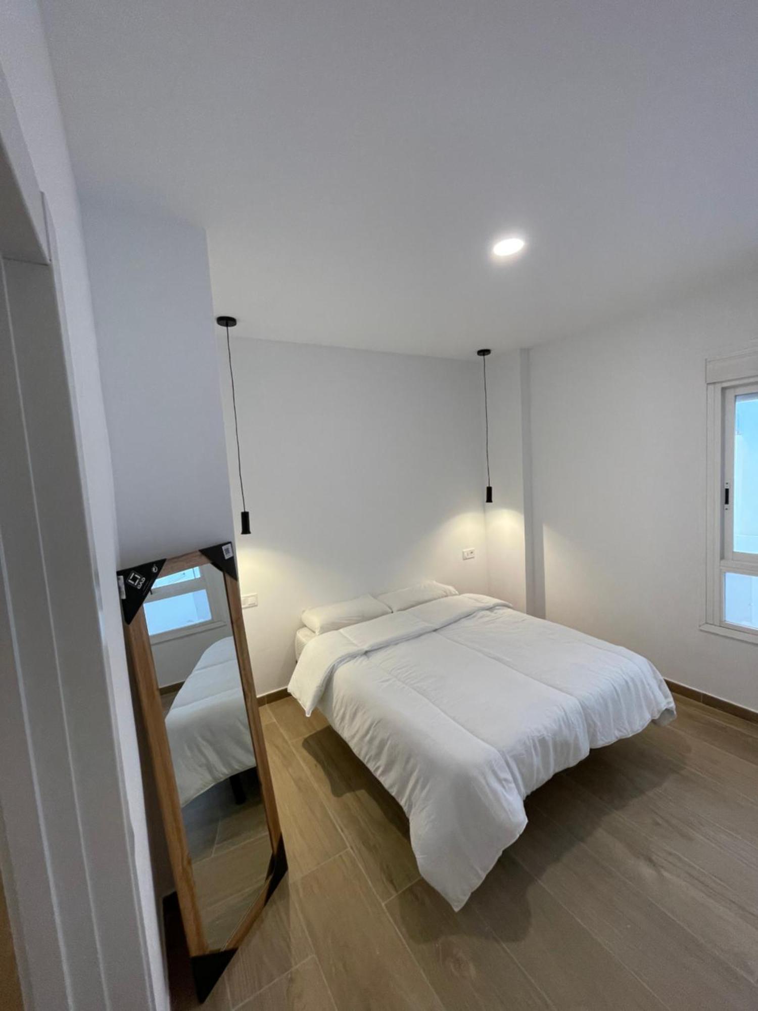 Infinity Apartment Alicante Exterior foto